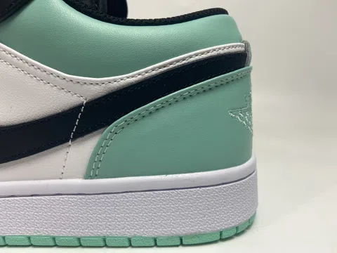 Air Jordan 1 Low Mint Green – photo 10