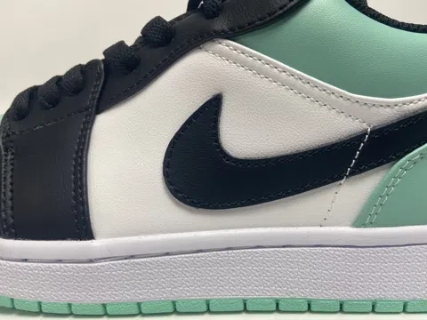 Air Jordan 1 Low Mint Green – photo 9