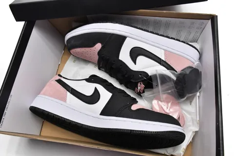 Air Jordan 1 Low Bleached Coral – photo 11