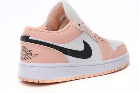 Air Jordan 1 Low Arctic Powder – photo 3