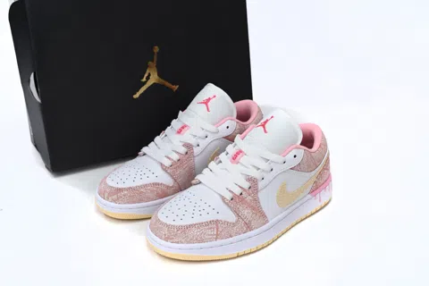 Air Jordan 1 Low Ice Cream – photo 12
