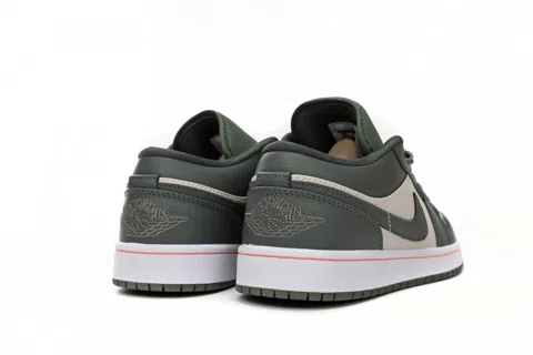 Air Jordan 1 Low Sage Green – photo 4