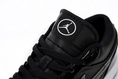 Air Jordan 1 Low Vintage Black/White – photo 6