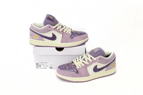Air Jordan 1 Low International Women – photo 5