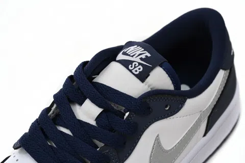 Air Jordan 1 Low Navy – photo 6