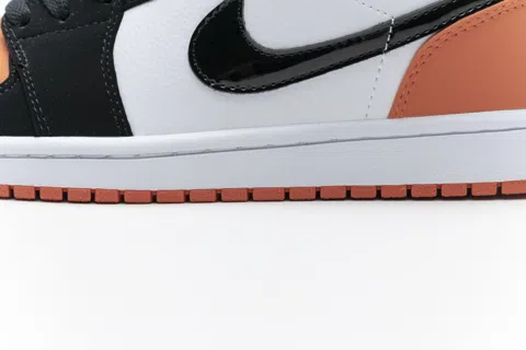 Air Jordan 1 Low Shattered Backboard – photo 10