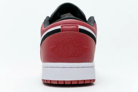 Air Jordan 1 Low Black Toe – photo 6