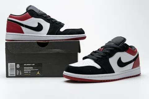 Air Jordan 1 Low Black Toe – photo 11