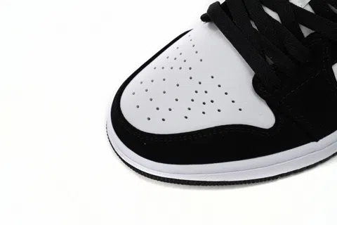 Air Jordan 1 Low Black/White/Grey – photo 7
