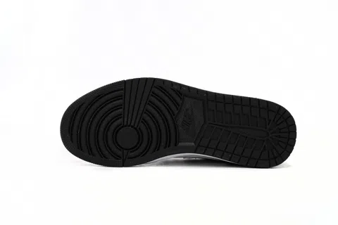 Air Jordan 1 Low Black/White/Grey – photo 5