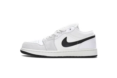 Air Jordan 1 Low Black/White