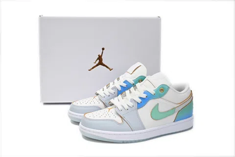 Air Jordan 1 Low Emerald Rise – photo 8