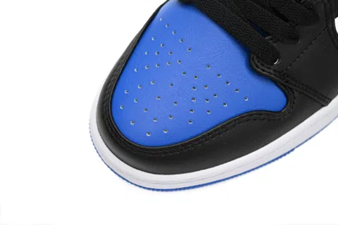 Air Jordan 1 Low Royal Toe – photo 6