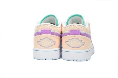 Air Jordan 1 Low Cream/Pink – photo 4