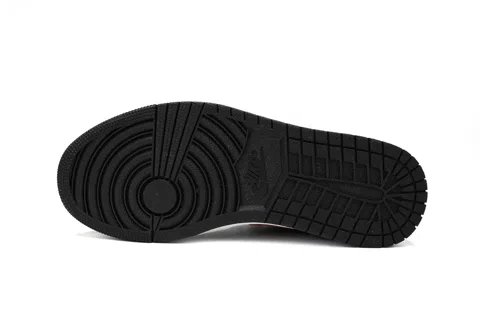 Air Jordan 1 Low Chicago – photo 4