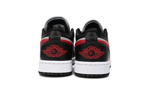 Air Jordan 1 Low Chicago – photo 3