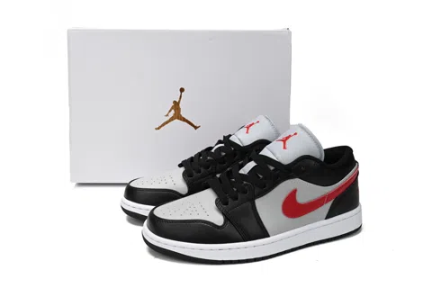 Air Jordan 1 Low Chicago – photo 8