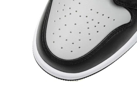 Air Jordan 1 Low Chicago – photo 6
