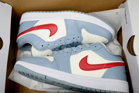 Air Jordan 1 Low Bleu/Rouge Dune – photo 8