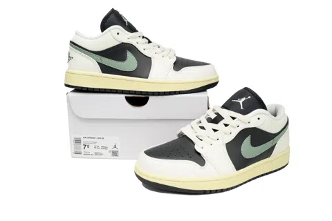 Air Jordan 1 Low Anthracite/Jade Smoke – photo 7