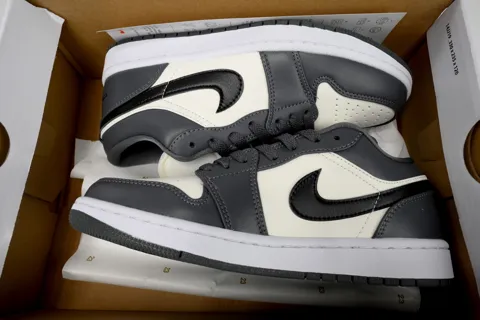 Air Jordan 1 Low Dark Grey – photo 8