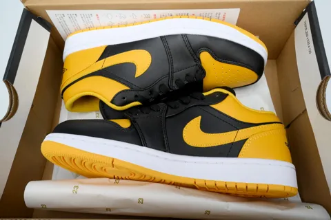 Air Jordan 1 Low Yellow Ochre – photo 8