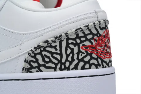 Air Jordan 1 Low Cement – photo 5