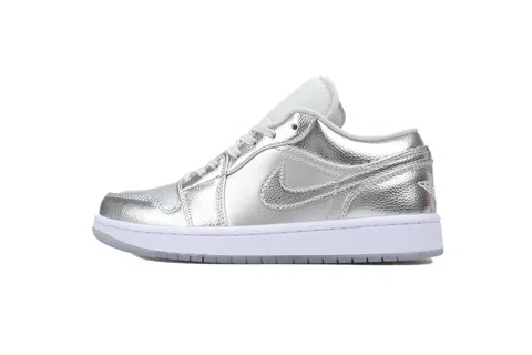 Air Jordan 1 Low Metallic Silver
