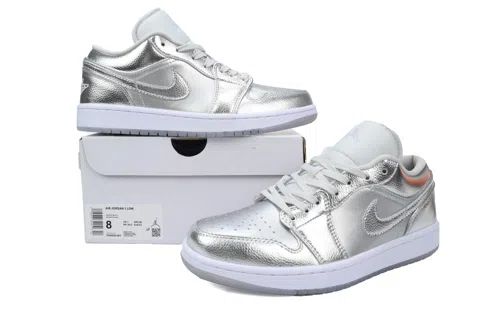 Air Jordan 1 Low Metallic Silver – photo 7