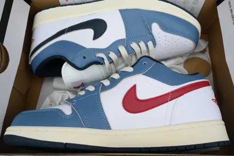 Air Jordan 1 Low Motion Pack – photo 8