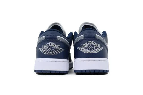 Air Jordan 1 Low Midnight Navy – photo 3