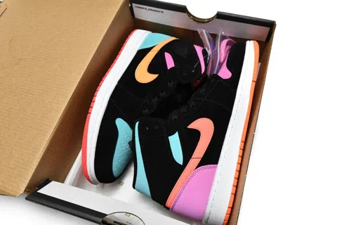 Air Jordan 1 Mid Candy Two-Tone – photo 12