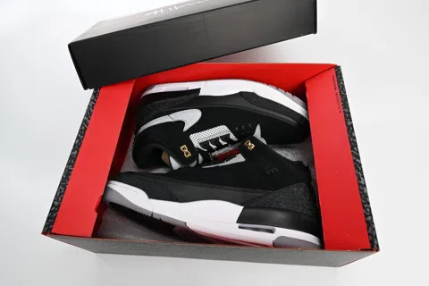 Air Jordan 3 Black Cement – photo 11