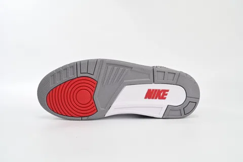 Air Jordan 3 Fire Red – photo 6
