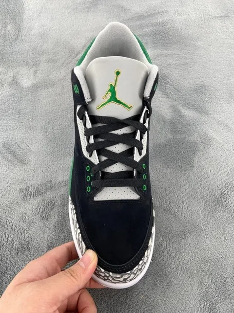 Air Jordan 3 Pine Green – photo 8