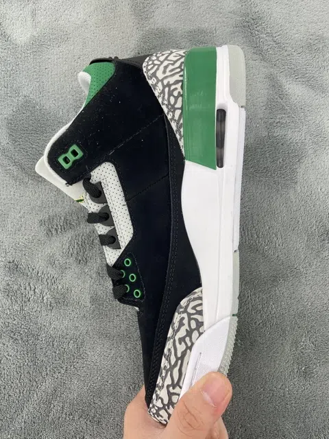 Air Jordan 3 Pine Green – photo 3