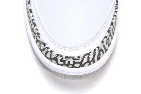 Air Jordan 3 Knicks – photo 8