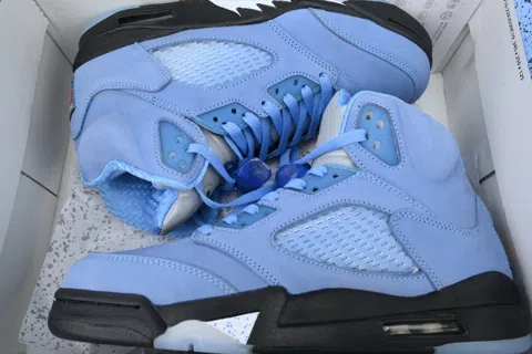Air Jordan 5 Unc – photo 8