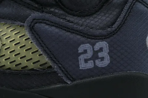 Off-White x Air Jordan 5 Black Cicada – photo 5