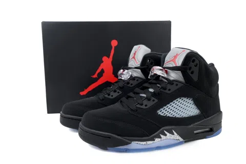 Air Jordan 5 Metallic – photo 6