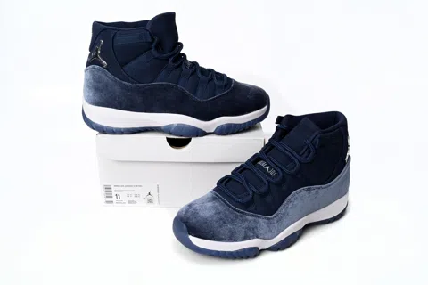 Air Jordan 11 Midnight Blue – photo 9