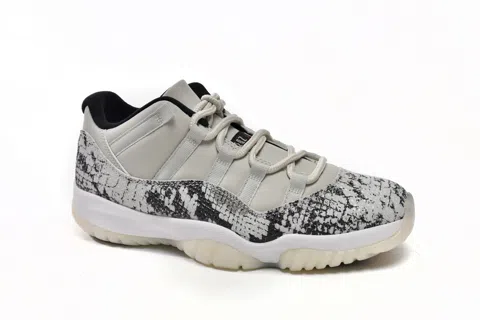 Air Jordan 11 Low White Snake – photo 3