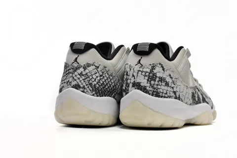 Air Jordan 11 Low White Snake – photo 4