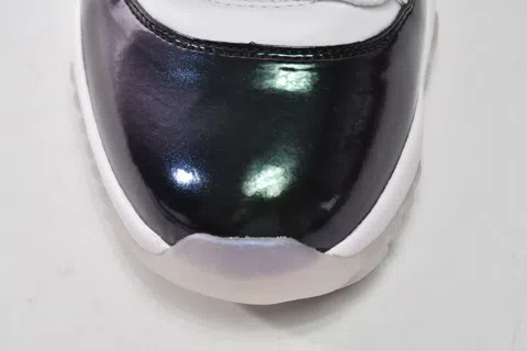 Air Jordan 11 Low Emerald – photo 8