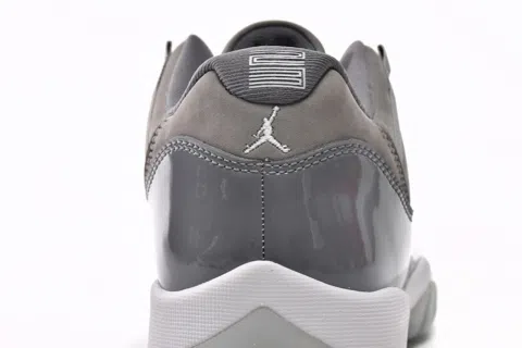 Air Jordan 11 Low Cool Grey – photo 4
