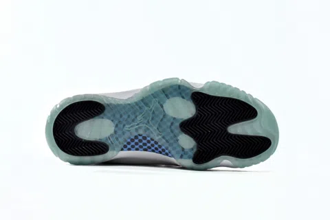 Air Jordan 11 Jade White – photo 6