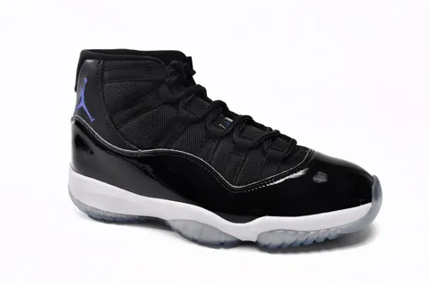 Air Jordan 11 Space Jam – photo 3
