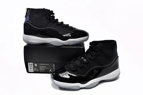 Air Jordan 11 Space Jam – photo 11