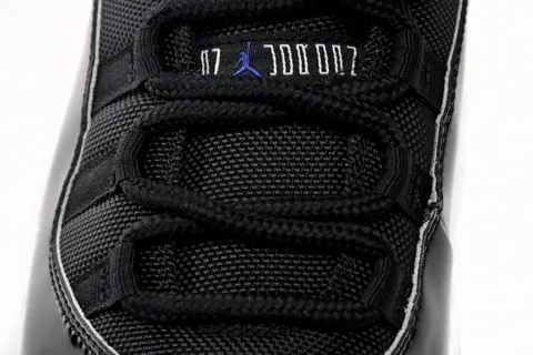 Air Jordan 11 Space Jam – photo 8