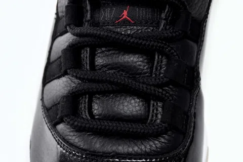 Air Jordan 11 Black Devil – photo 9
